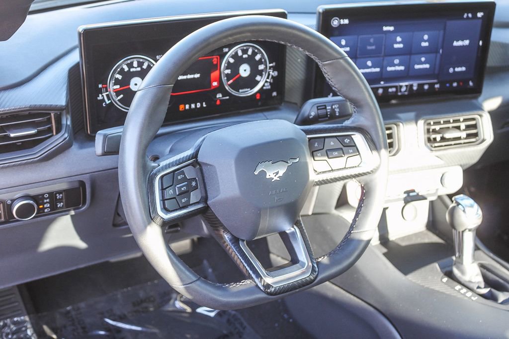 Used 2025 Ford Mustang Coupe image 19