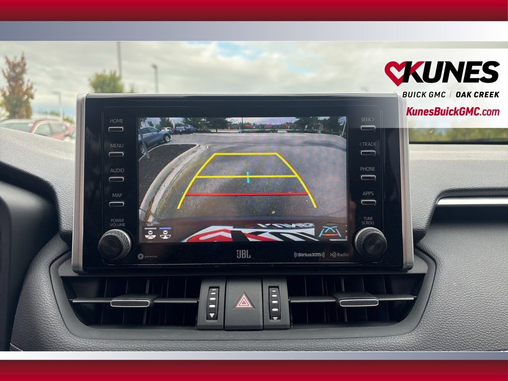 Used 2020 Toyota RAV4 Limited image 21