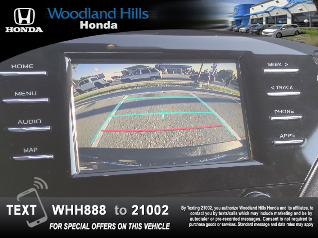 Used 2019 Toyota Camry SE w/ Carpet Mat Package FWD image 16