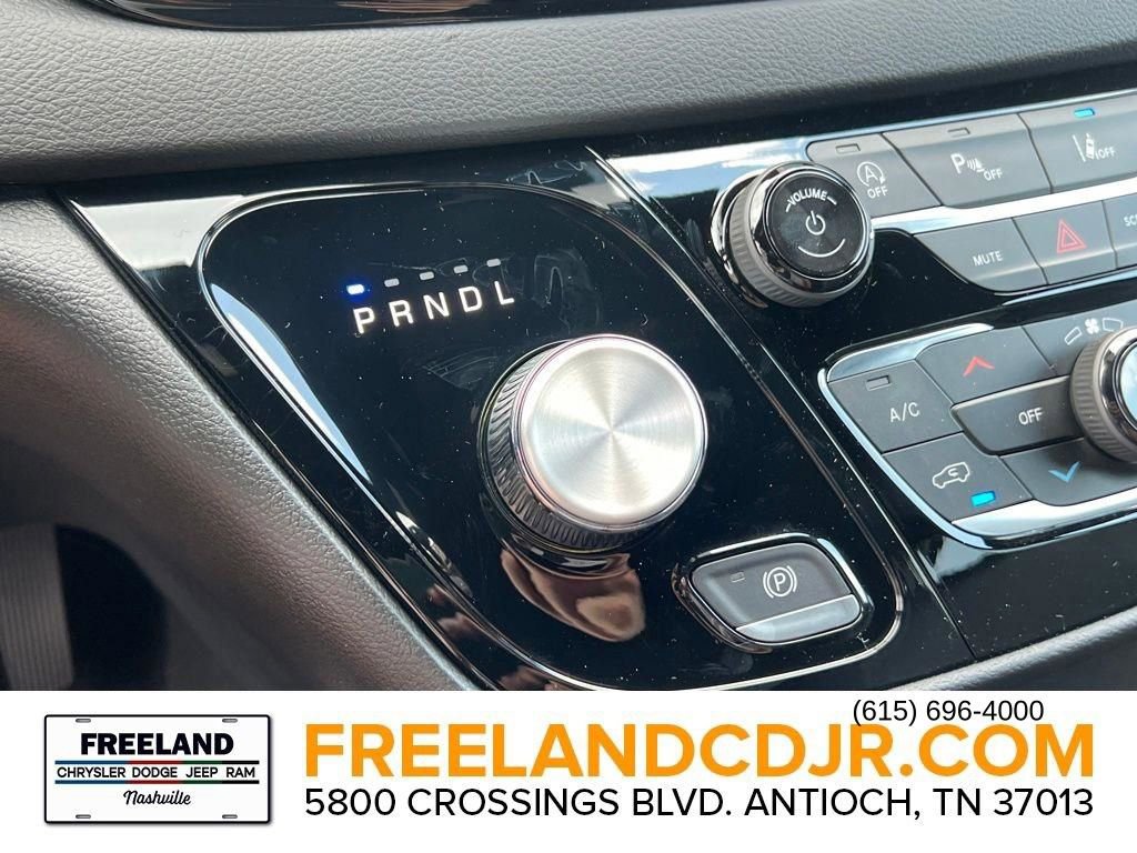 New 2026 Chrysler Voyager LX image 16