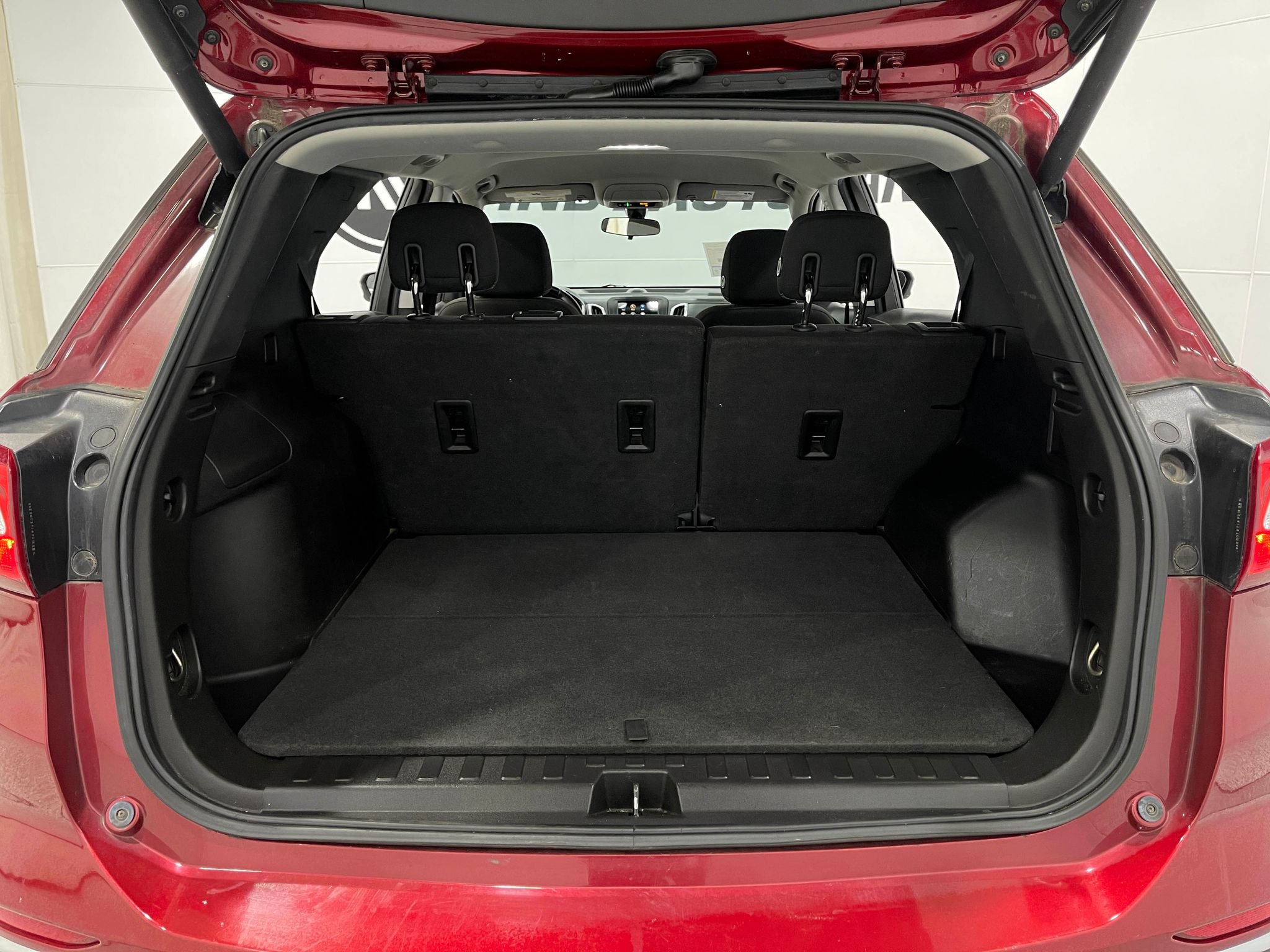 Used 2019 Chevrolet Equinox LT AWD/4WD image 24