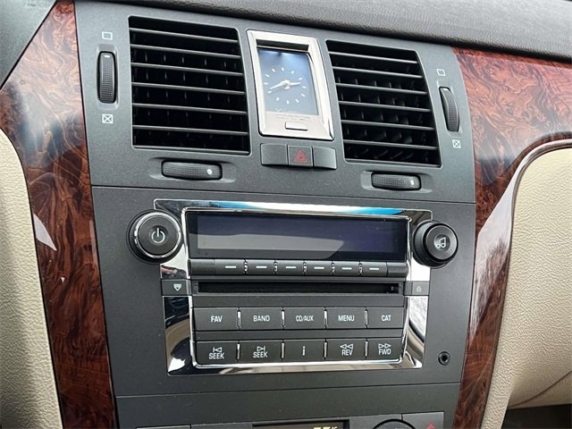 Used 2007 Cadillac DTS Luxury I w/ Sun And Sound Package image 24