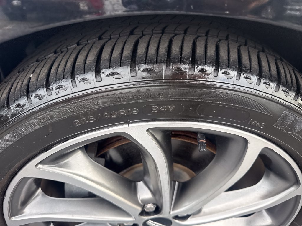 Used 2018 Lincoln MKZ Reserve w/ Magnetic Appearance Package FWD image 14