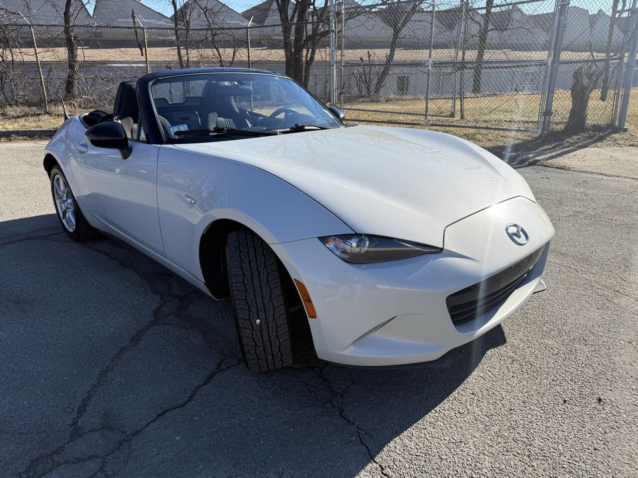 Used 2016 MAZDA MX-5 Miata Sport image 12