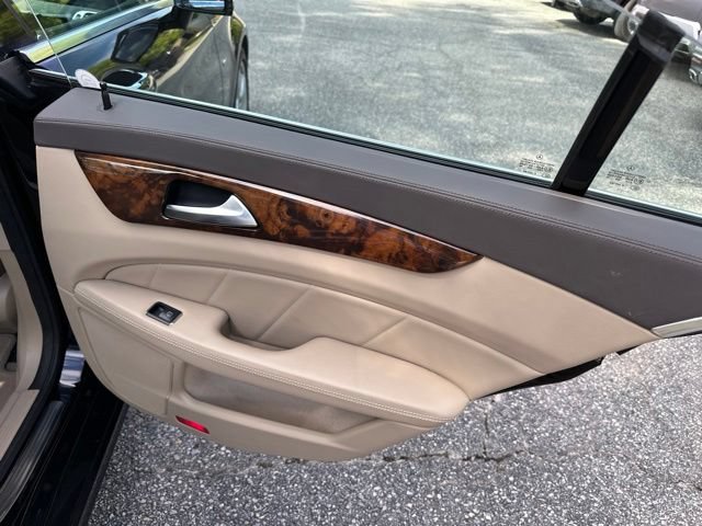 Used 2012 Mercedes-Benz CLS 550 image 16