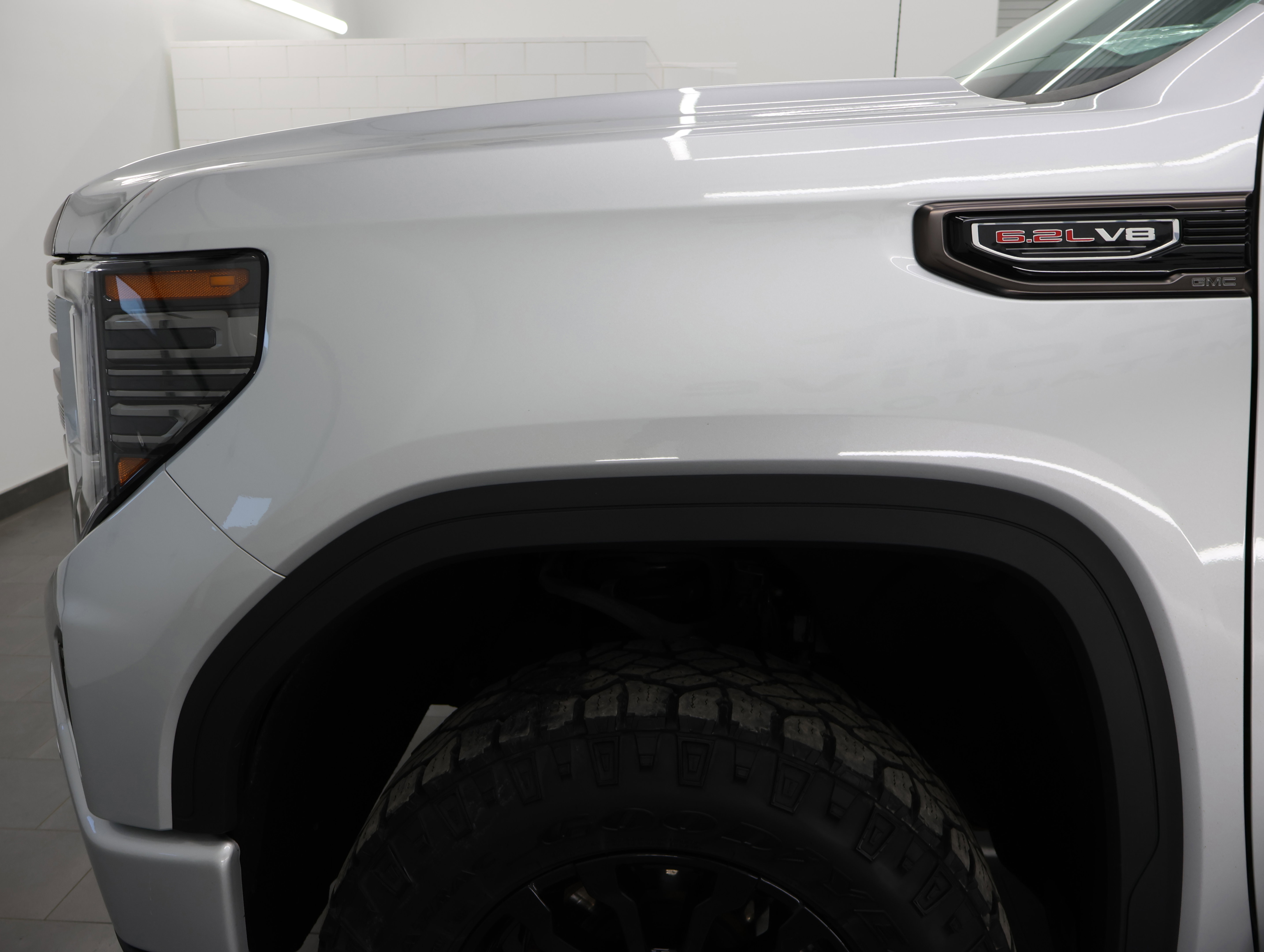 Used 2022 GMC Sierra 1500 AT4X image 40
