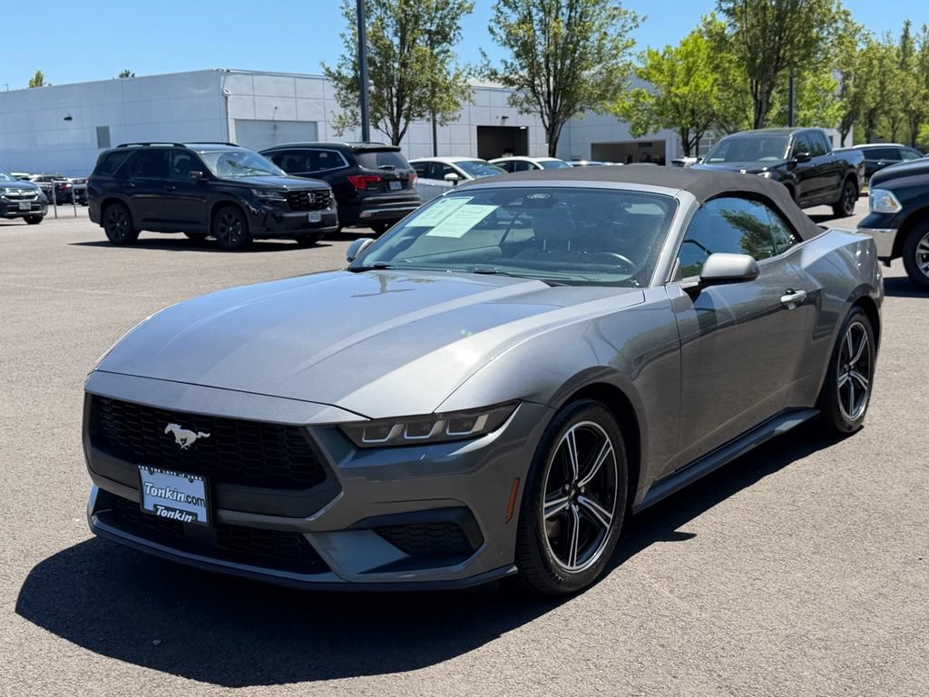 Used 2024 Ford Mustang Premium RWD image 4