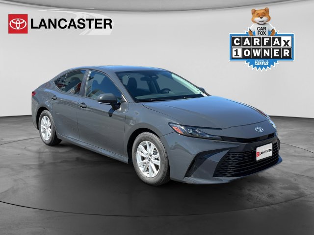 Used 2025 Toyota Camry LE FWD image 1