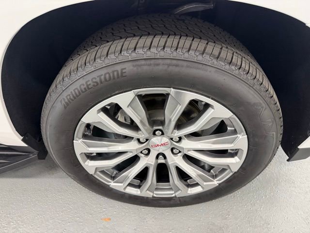 Used 2021 GMC Yukon Denali image 4