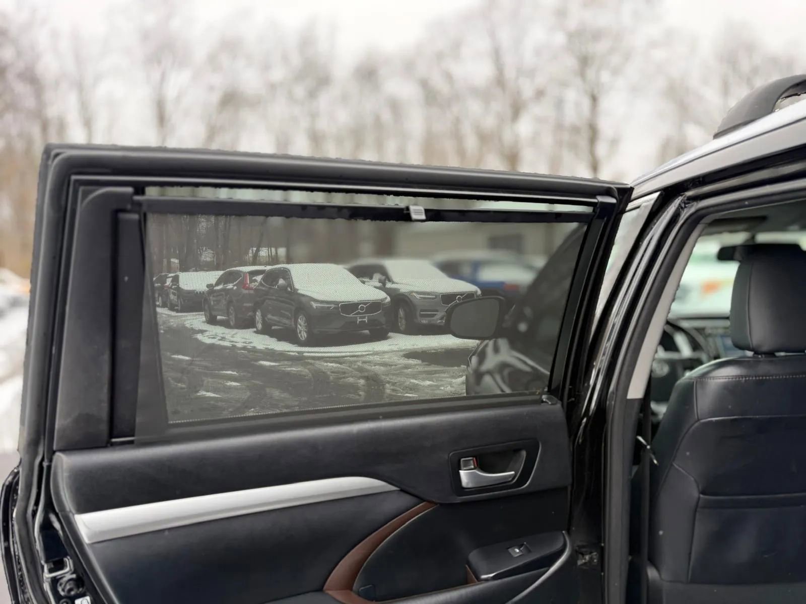 Used 2015 Toyota Highlander XLE image 11