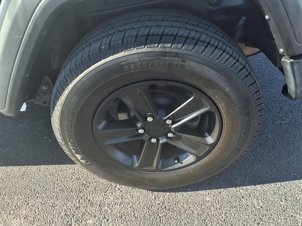 Used 2019 Jeep Wrangler Unlimited Sport image 20