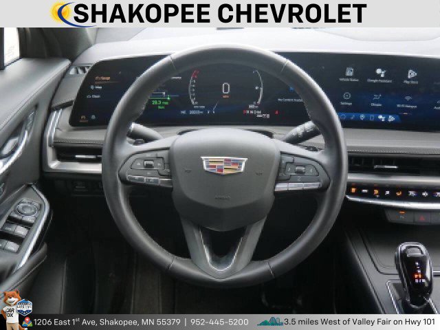 Used 2024 Cadillac XT4 Premium Luxury image 12