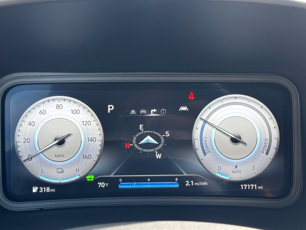 Used 2023 Hyundai Kona Limited FWD image 17