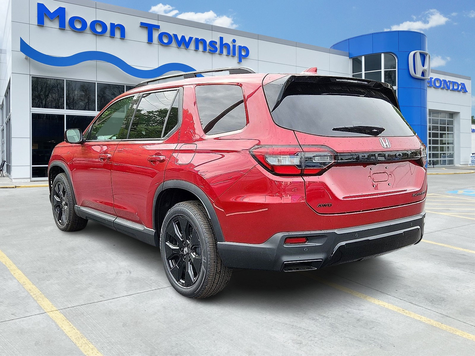 New 2026 Honda Pilot Black Edition image 4