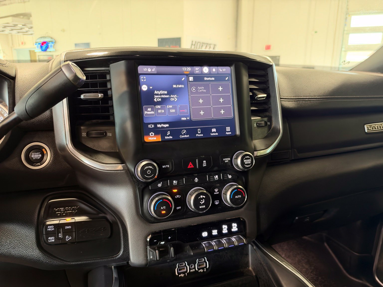 Used 2022 RAM 2500 Laramie w/ Night Edition AWD/4WD image 26
