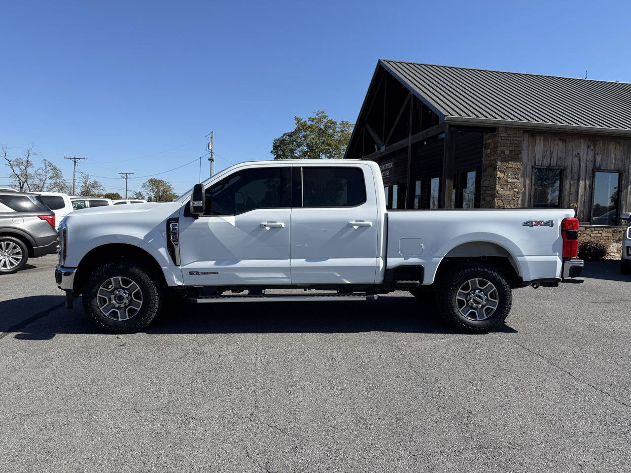 Used 2025 Ford F250 Lariat AWD/4WD image 3