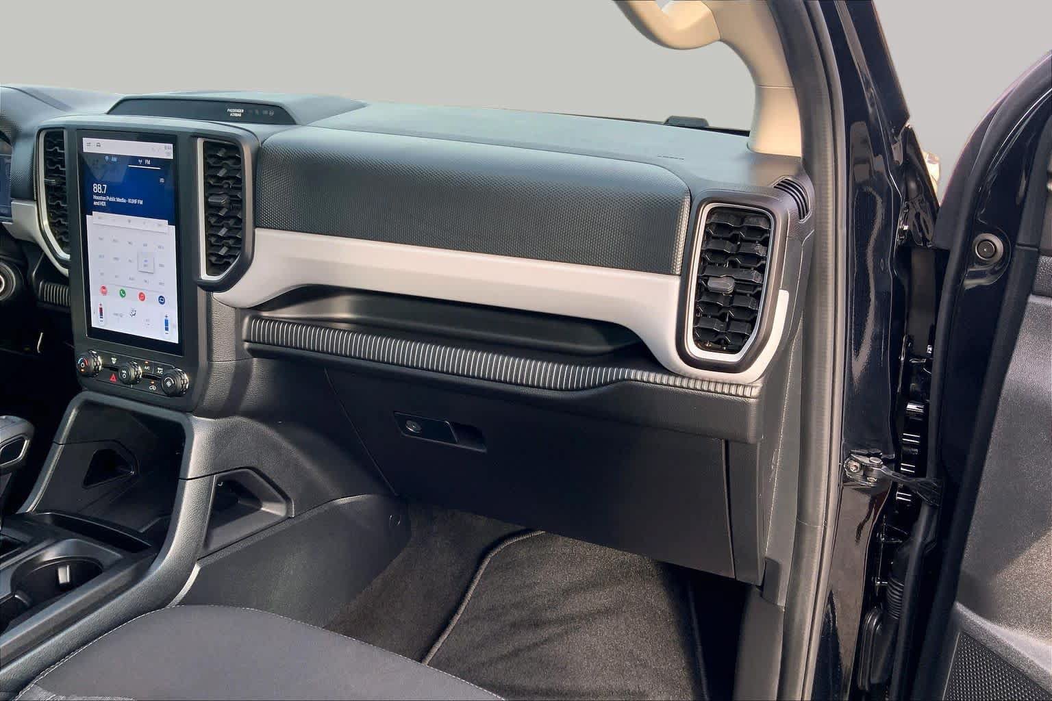 Used 2025 Ford Ranger XL RWD image 19
