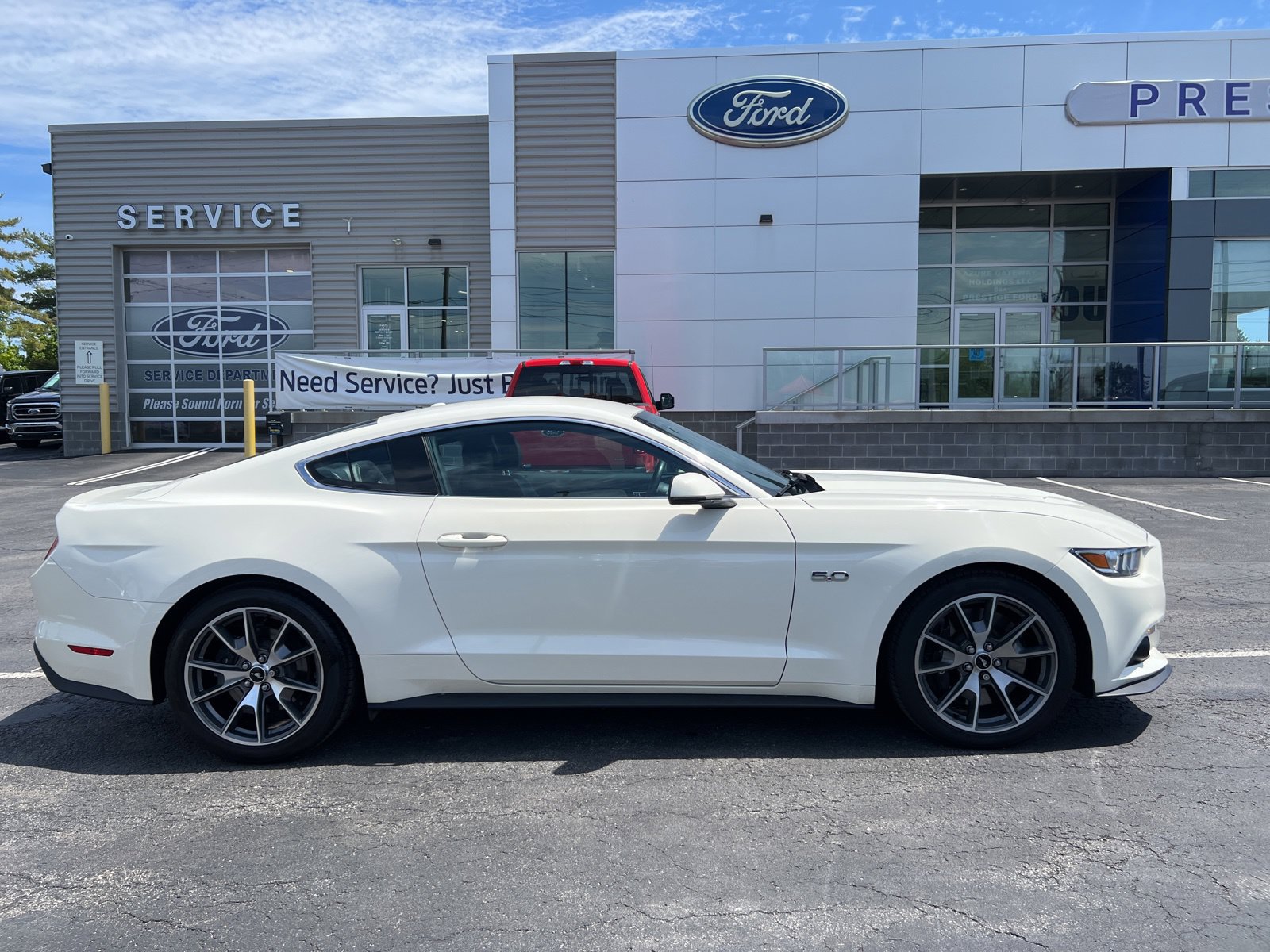 Used 2015 Ford Mustang 50 Years RWD image 9