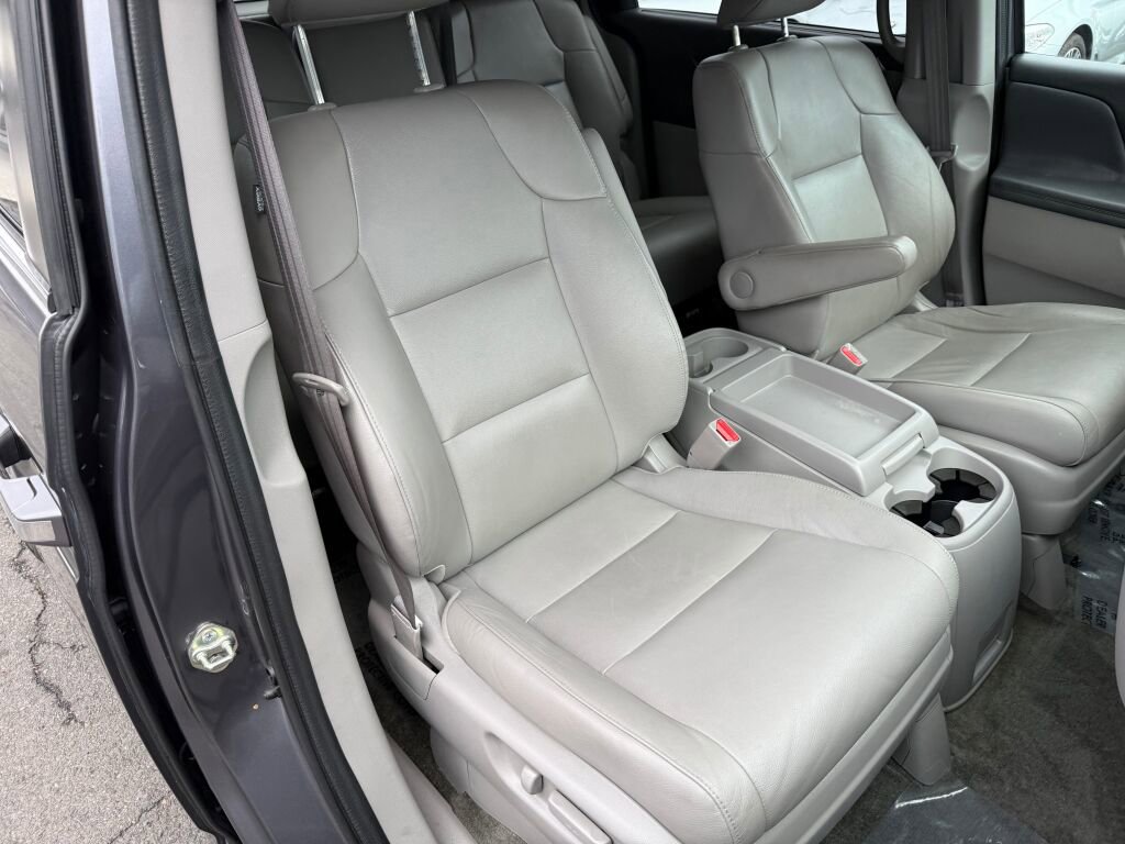 Used 2016 Honda Odyssey EX-L image 31