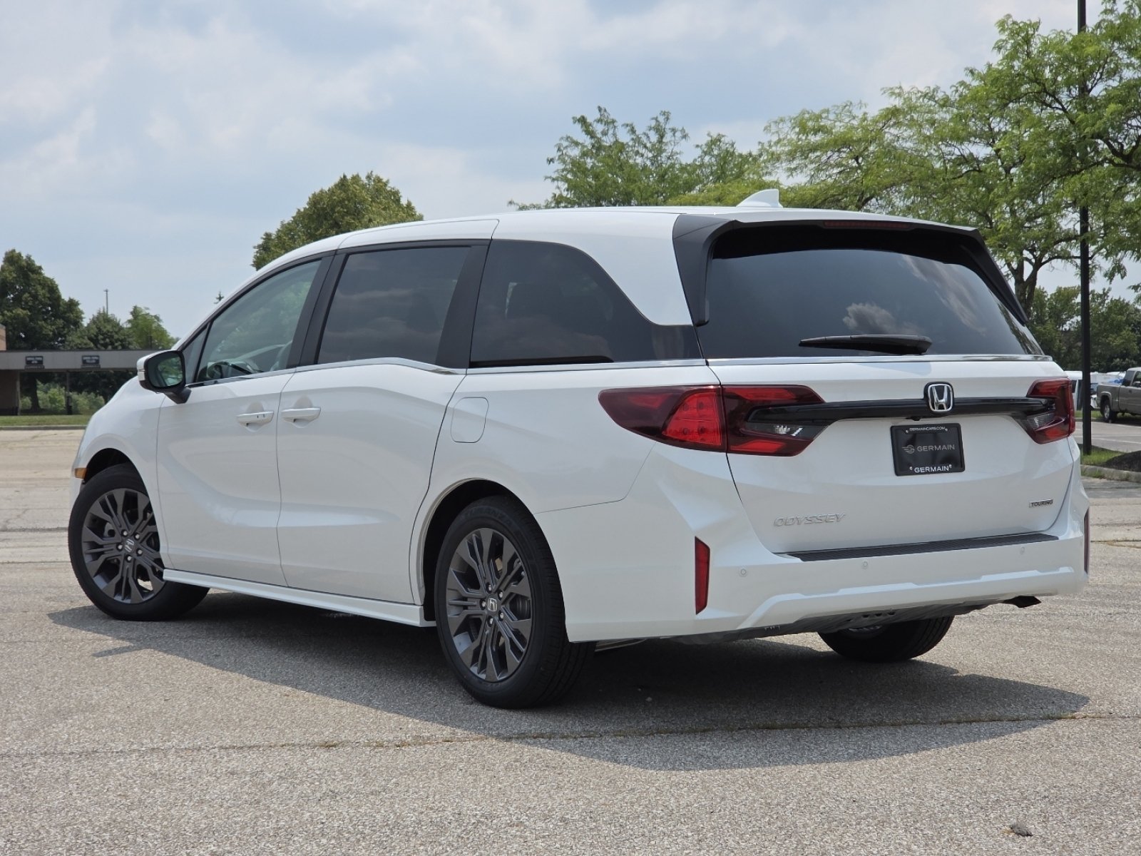 New 2026 Honda Odyssey Touring image 24