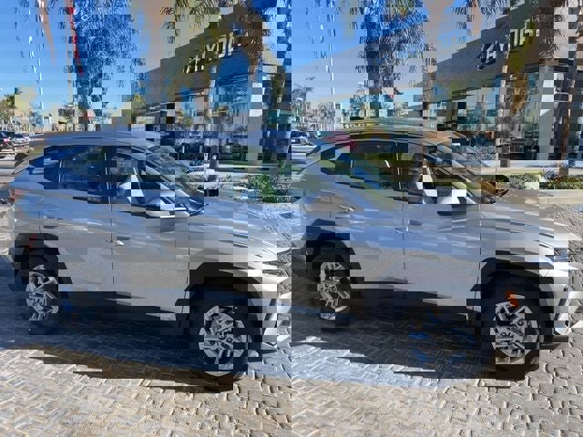 New 2026 Hyundai Tucson SE image 6