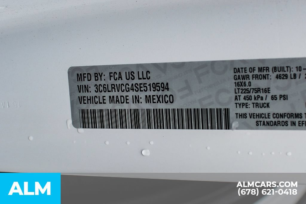 Used 2025 RAM ProMaster 2500 w/ Convenience Group FWD image 34