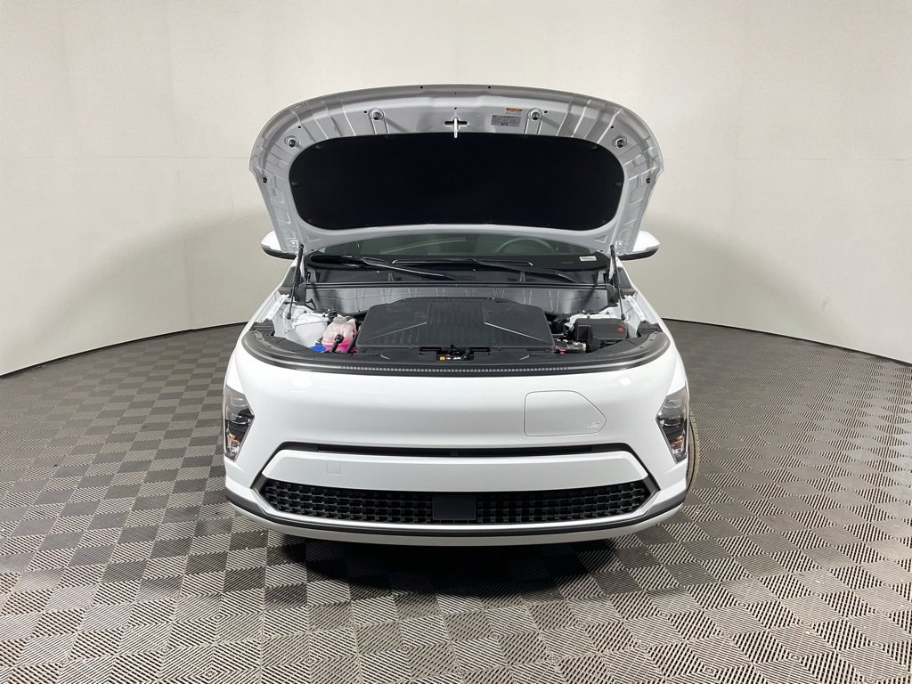 New 2025 Hyundai Kona SEL image 6