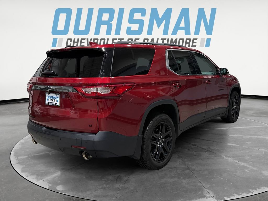 Used 2020 Chevrolet Traverse LT w/ LPO, Blackout Package image 6