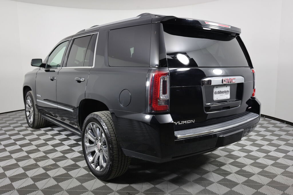 Used 2019 GMC Yukon Denali image 4