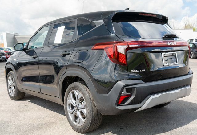 Used 2024 Kia Seltos LX AWD/4WD image 8