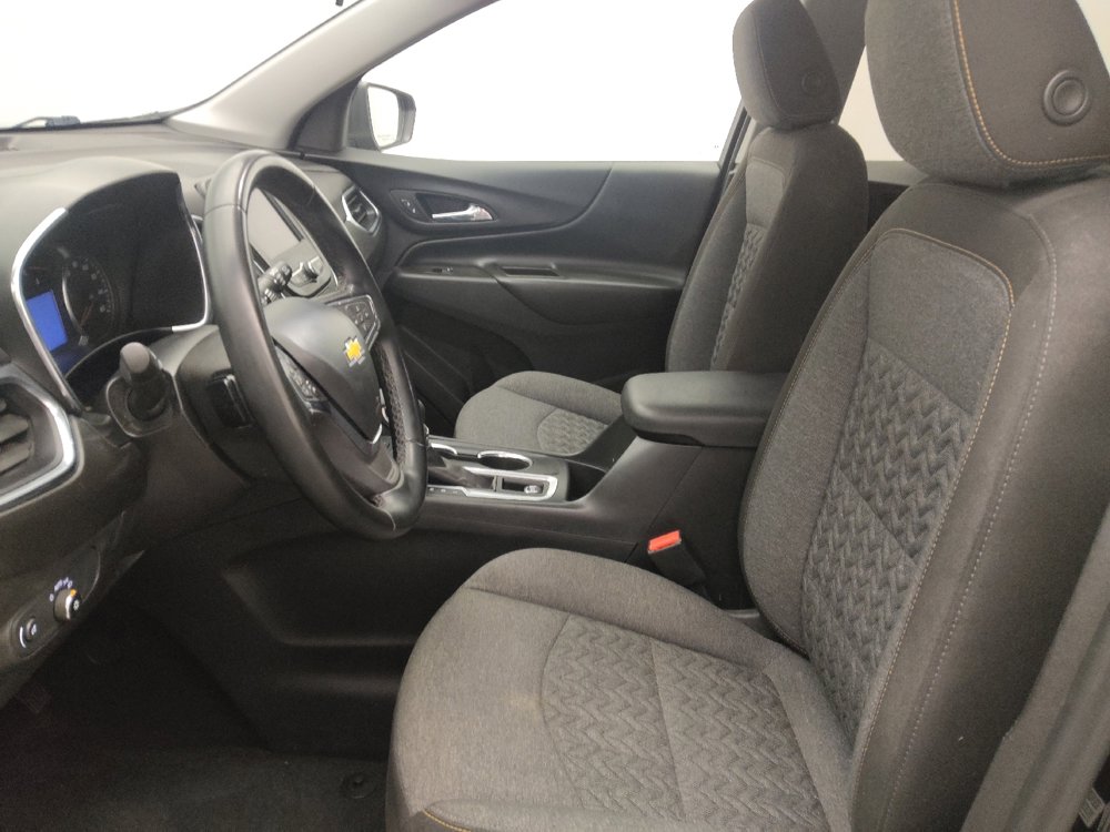 Used 2023 Chevrolet Equinox LT w/ Driver Convenience Package image 17