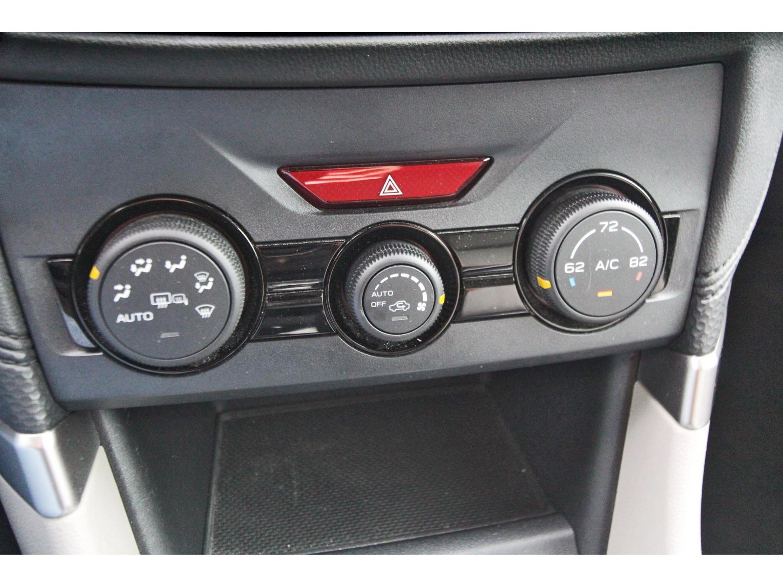 Used 2021 Subaru Forester Premium AWD/4WD image 27