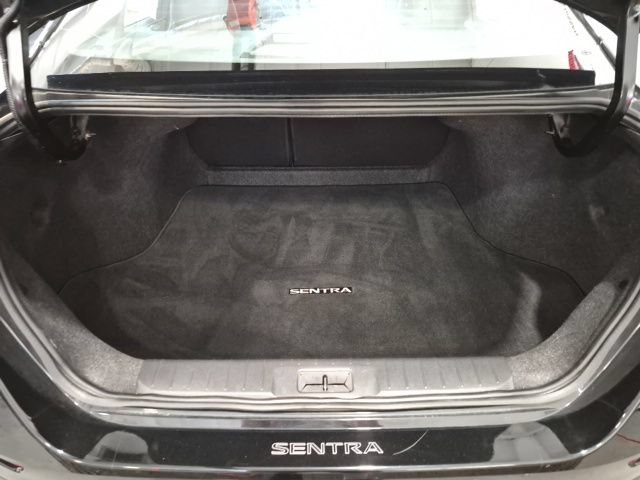 Used 2024 Nissan Sentra SR FWD image 19