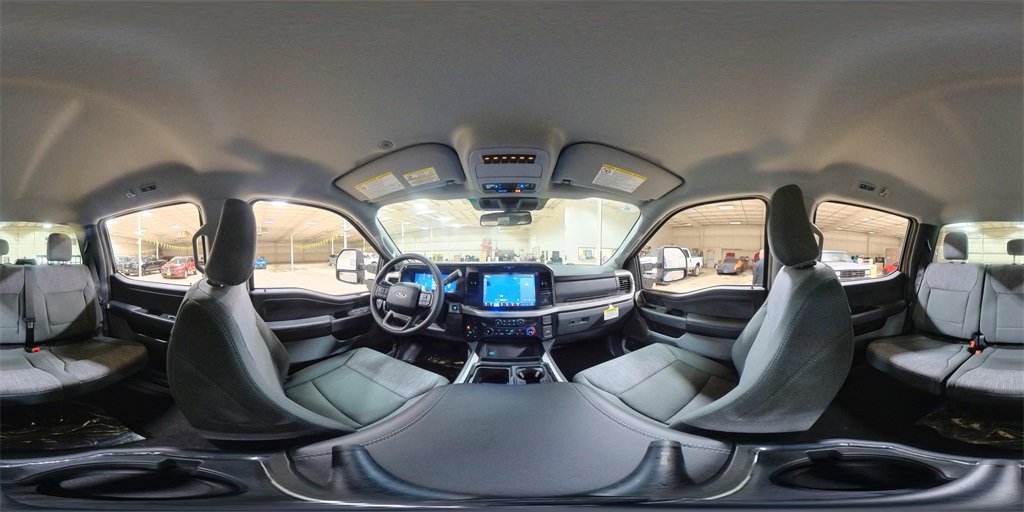 New 2025 Ford F350 XLT w/ Black Appearance Package image 15