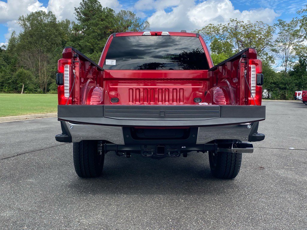 New 2026 Ford F250 Lariat w/ Chrome Package image 6