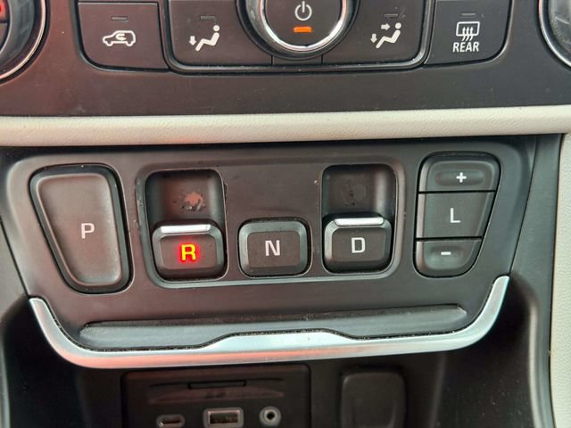 Used 2019 GMC Terrain SLE w/ Driver Convenience Package FWD image 28