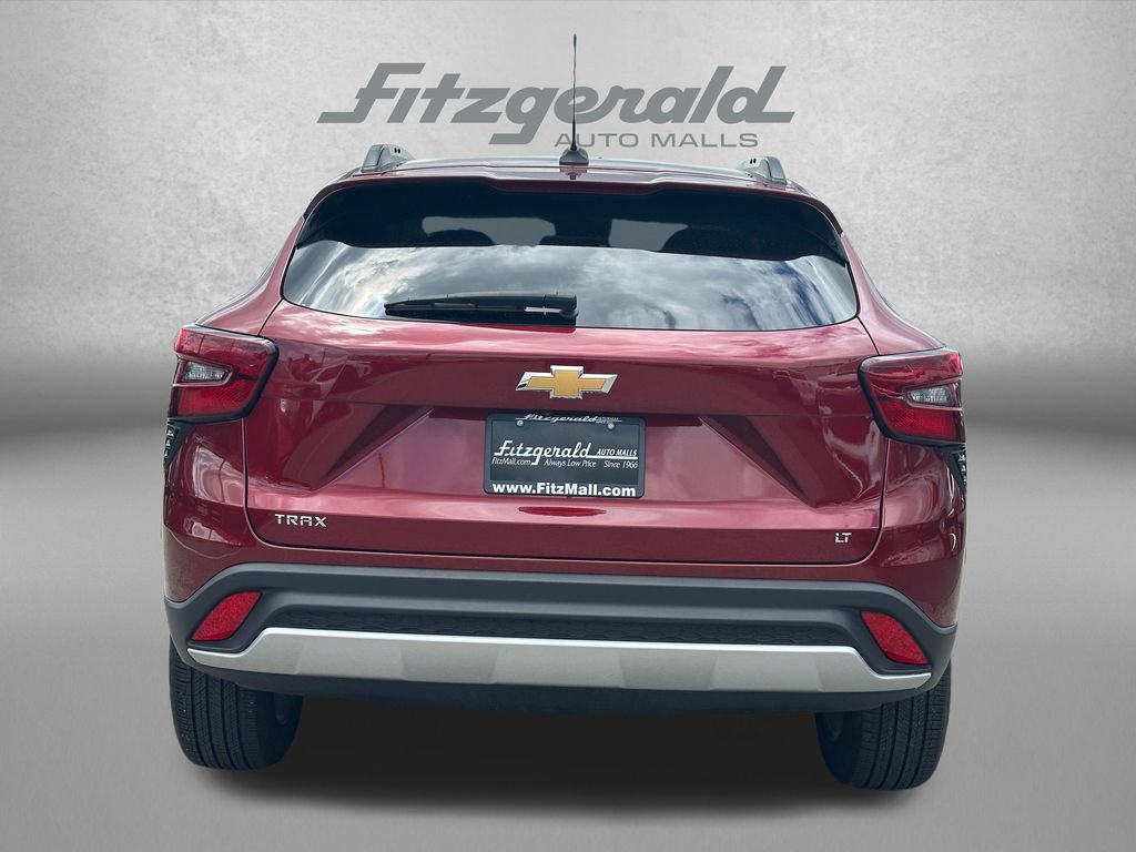 Certified 2025 Chevrolet Trax LT FWD image 6