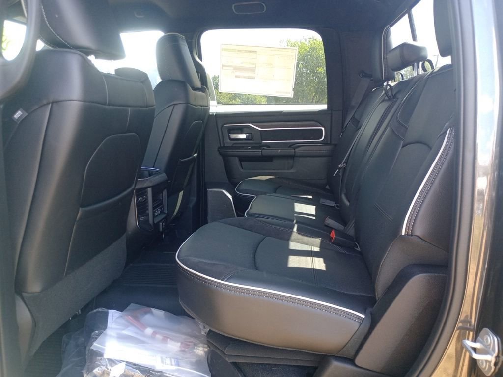New 2025 RAM 3500 Laramie image 9