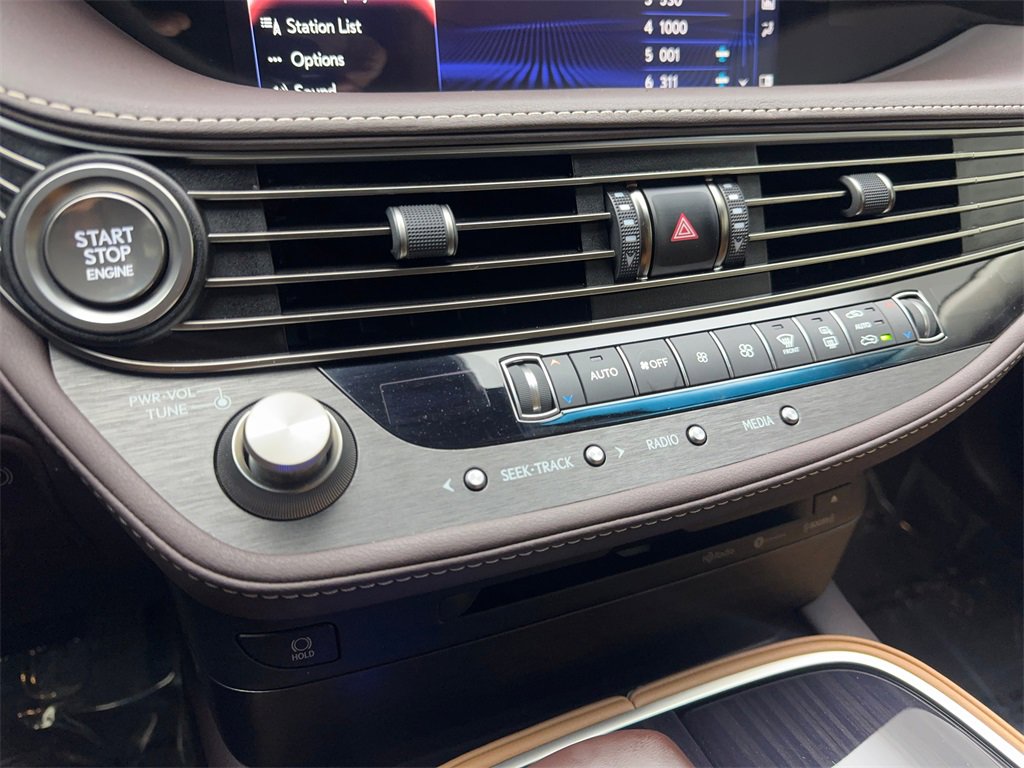 Used 2020 Lexus LS 500 image 66