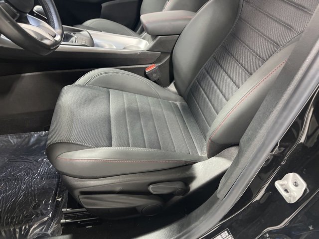 Used 2023 Dodge Hornet GT w/ Tech Pack w/o Parking image 7