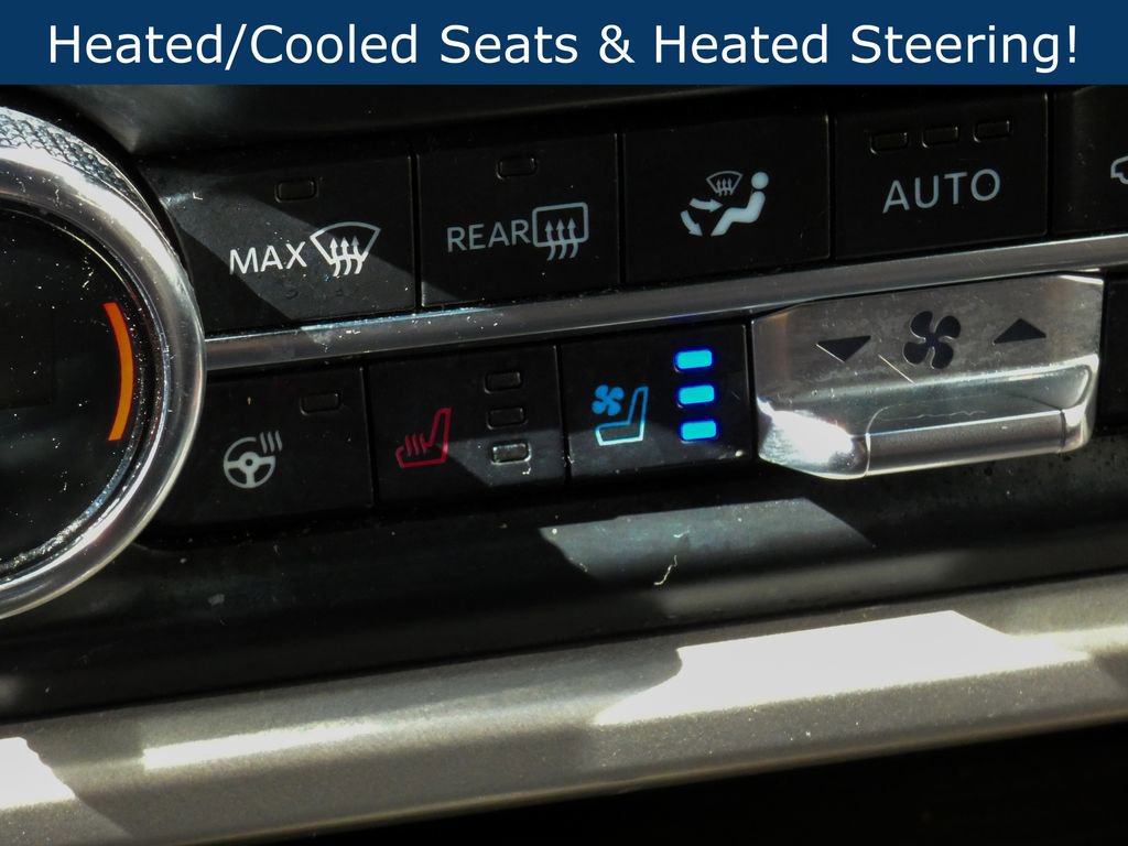 Used 2022 Ford Expedition Max Limited image 28