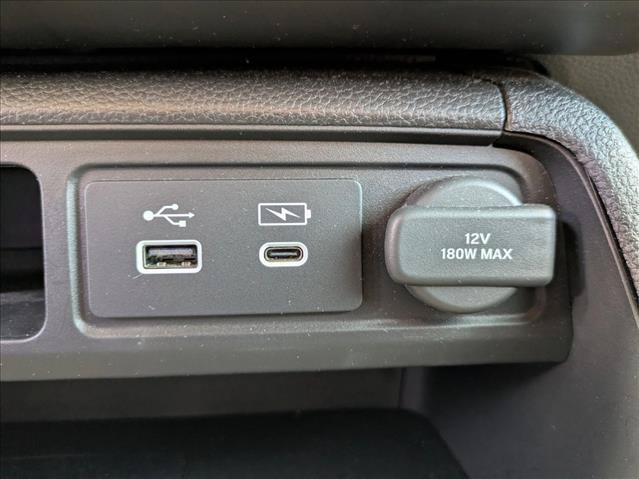 Used 2025 Honda Pilot TrailSport image 20