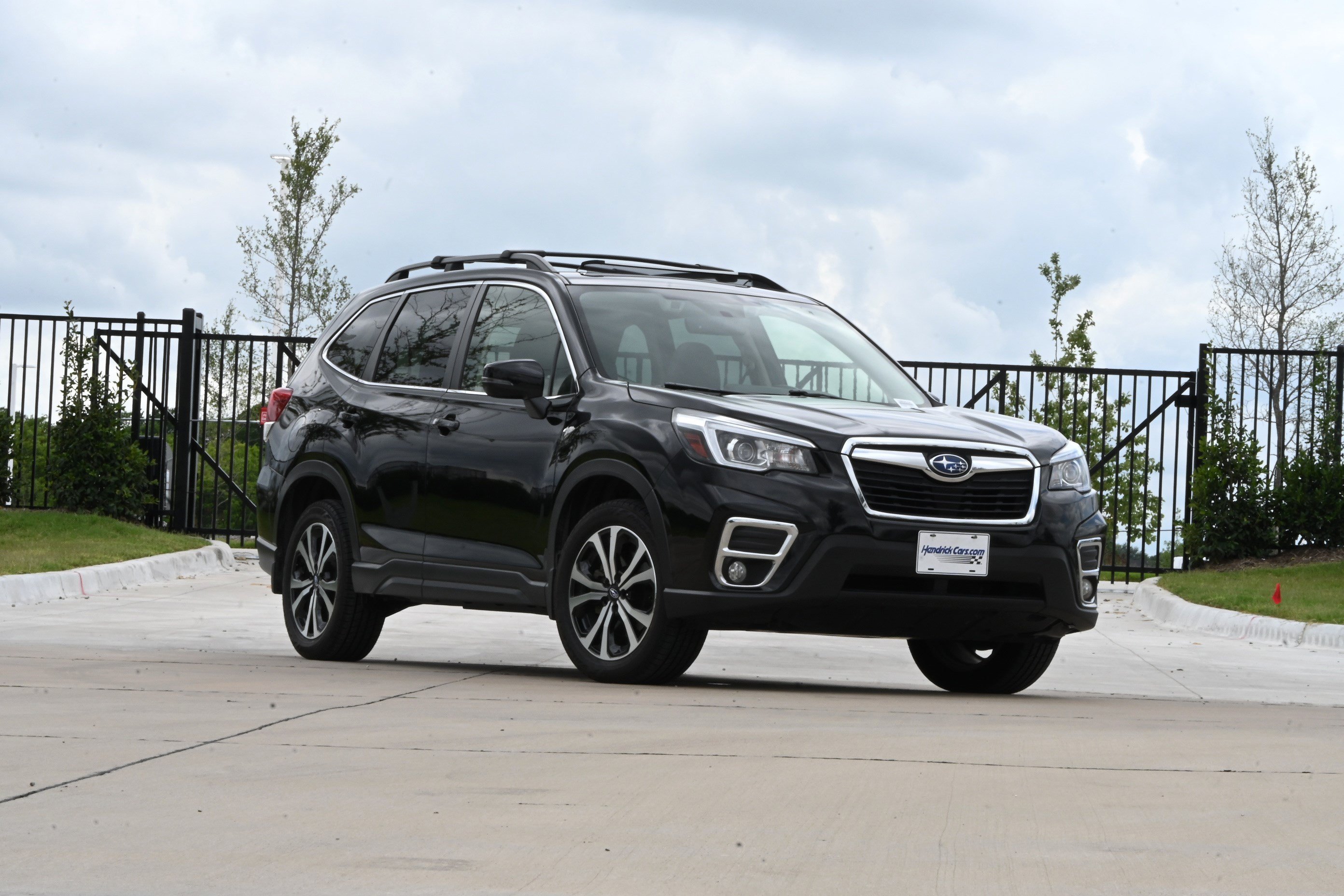 Used 2020 Subaru Forester Limited w/ Popular Package #3 AWD/4WD image 2