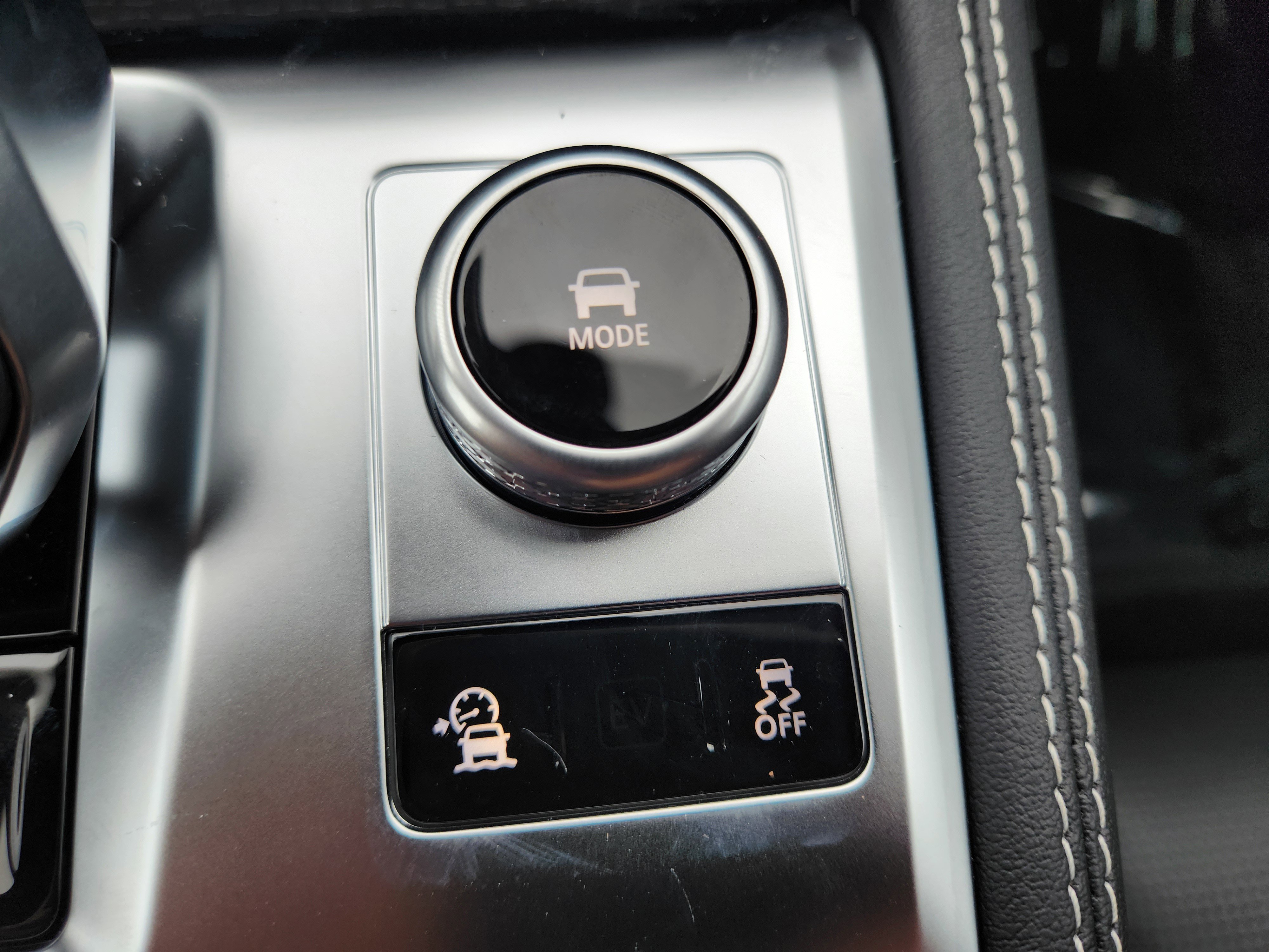 New 2026 Jaguar F-PACE R-Dynamic S image 28