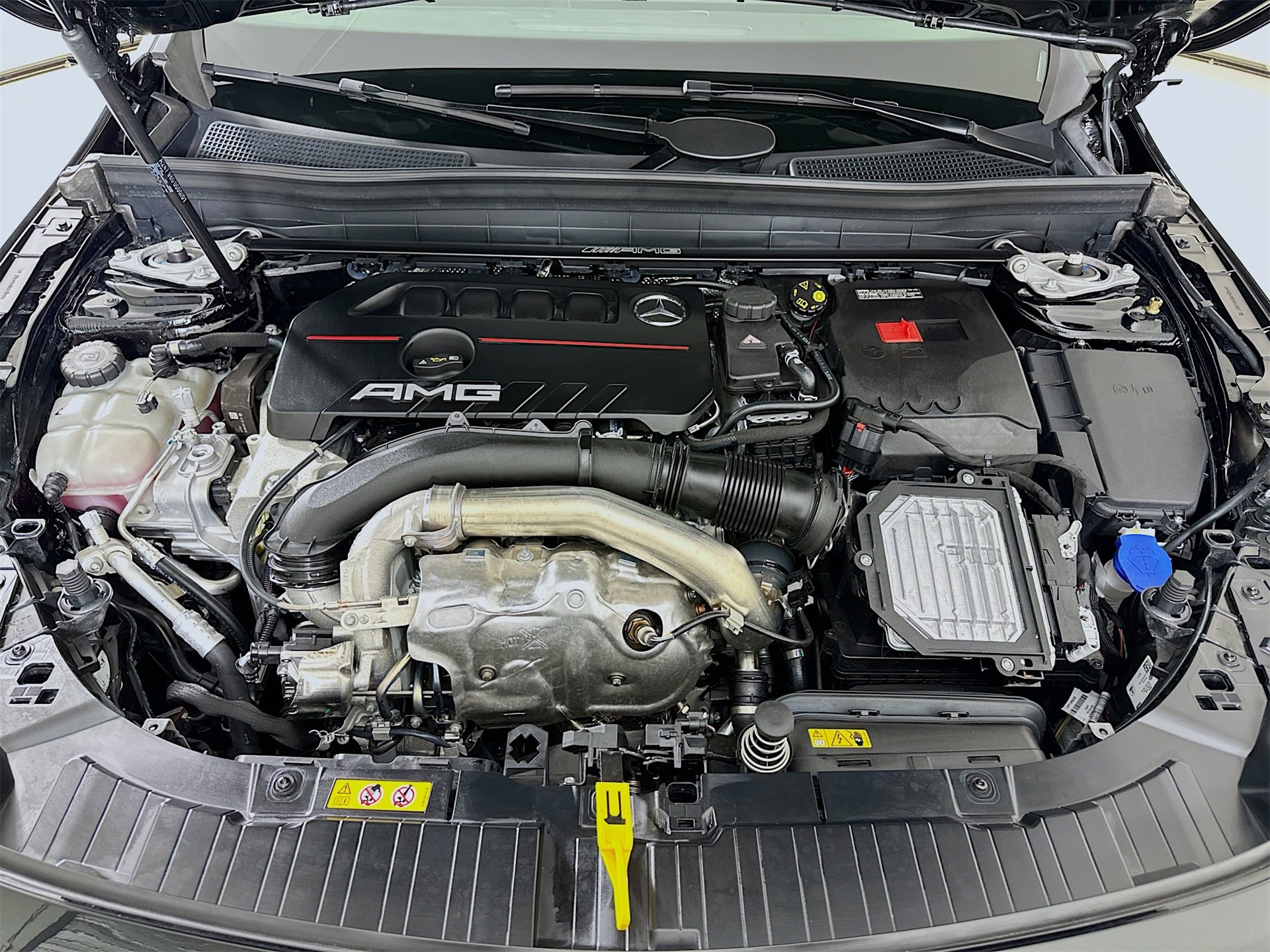 New 2026 Mercedes-Benz GLB 35 AMG 4MATIC image 33