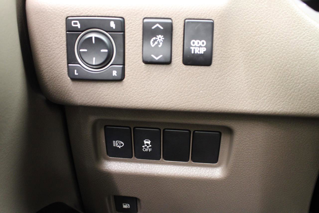 Used 2017 Lexus GX 460 Premium image 58