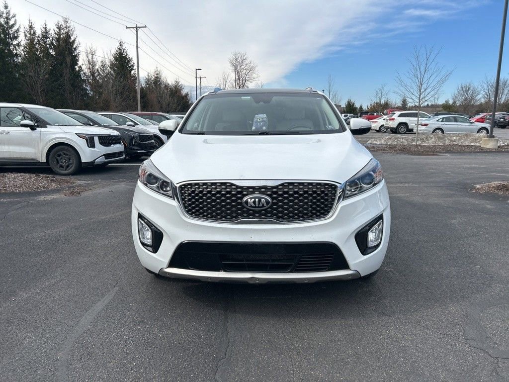 Used 2018 Kia Sorento SX image 2
