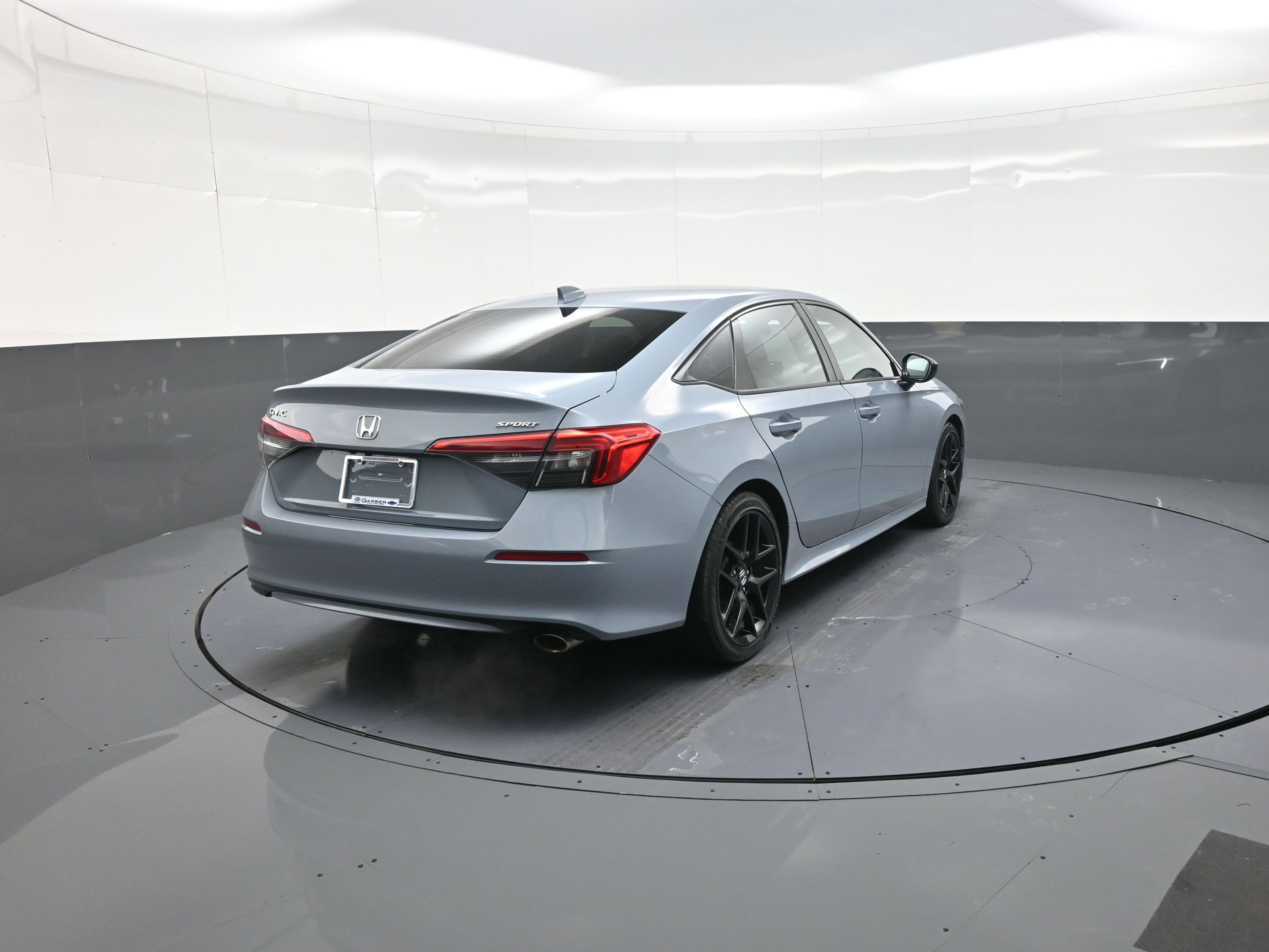 Used 2023 Honda Civic Sport image 3