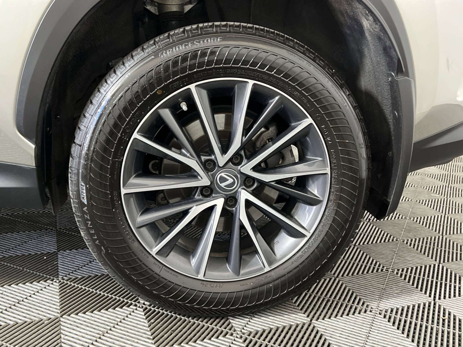 Used 2022 Lexus NX 350 AWD image 12