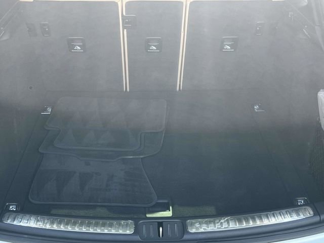 Used 2023 Porsche Macan Turbo image 14